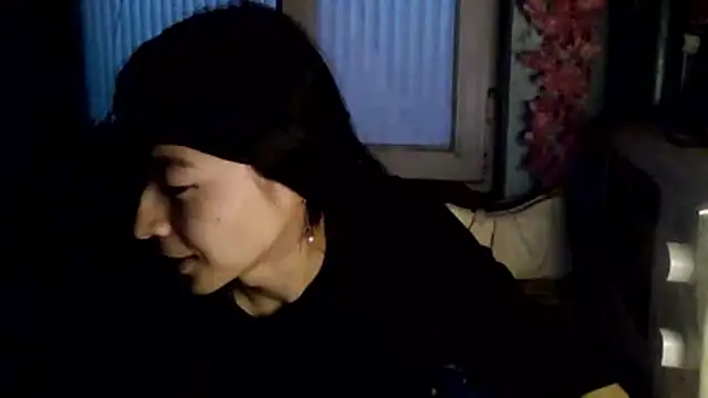 CarlyJoy live sex cam