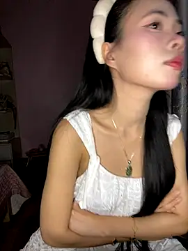 Dau-Tayy's cam snapshot