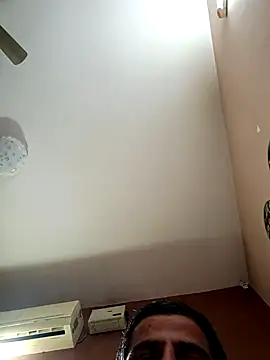 daddy_lip's cam snapshot