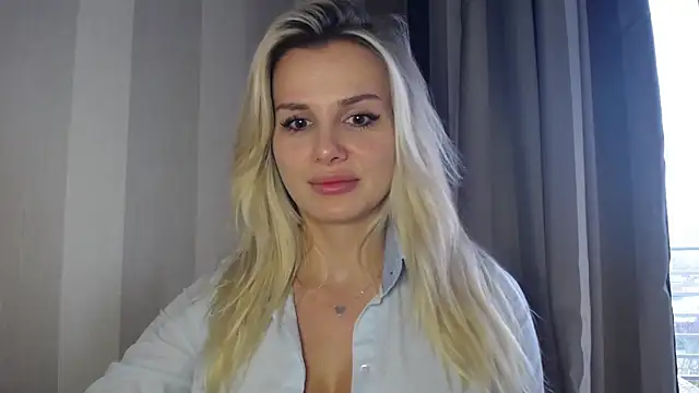 CorneliaSweet's cam snapshot