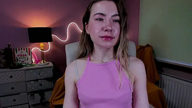 Mia_Tasty's cam snapshot