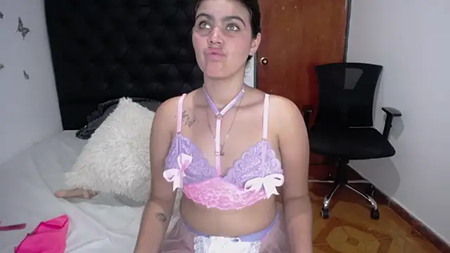 isabel_09's cam snapshot