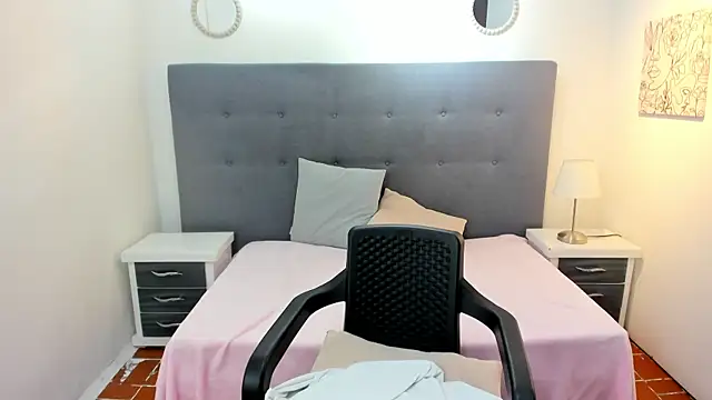 chaneelstark's cam snapshot