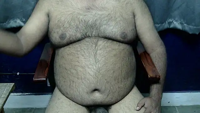 hairysubcub_70's cam snapshot