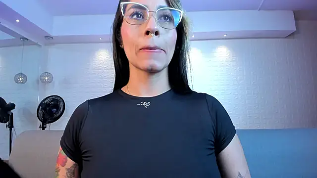 violet_scott's cam snapshot