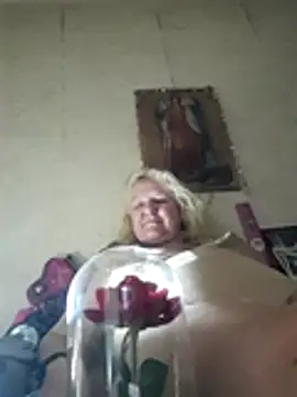 LoveCupid5451's cam snapshot