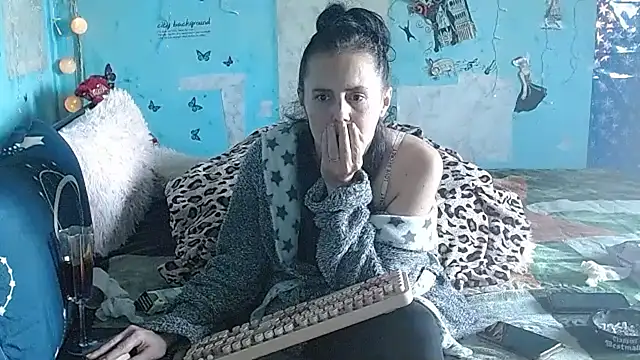 brighteyes77's cam snapshot