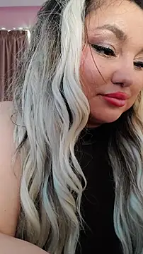 LarissaQuinn's cam snapshot