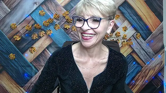 EllaBonito's cam snapshot