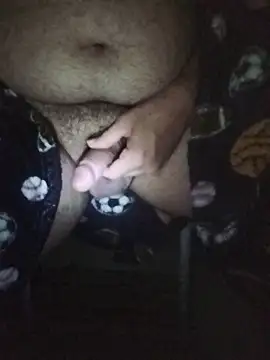 Leocesar37's cam snapshot