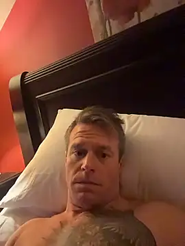 DILFiGuess1's cam snapshot