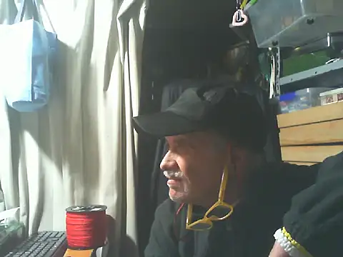 nonnomaturobisex's cam snapshot