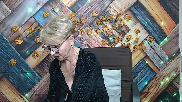 EllaBonito's cam snapshot