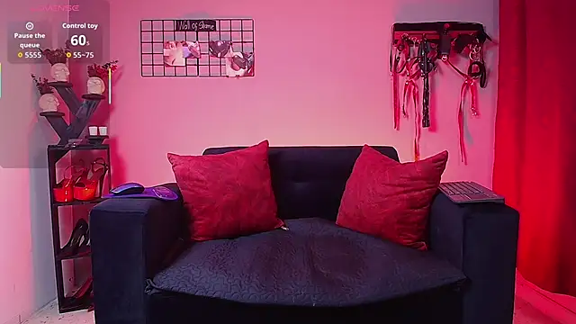 Daphne_Clarke's cam snapshot