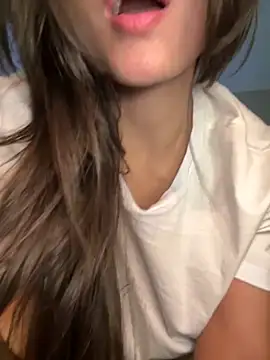 MisFrekcles_ live sex cam