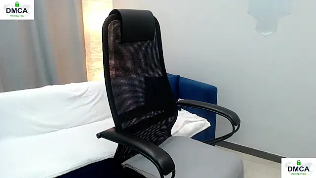 Pion_01's cam snapshot