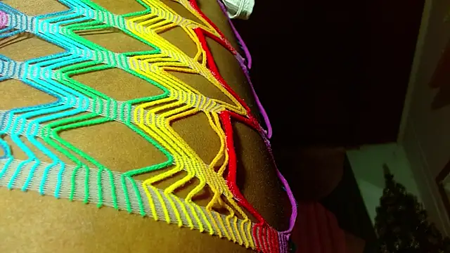 MielSquirt's cam snapshot