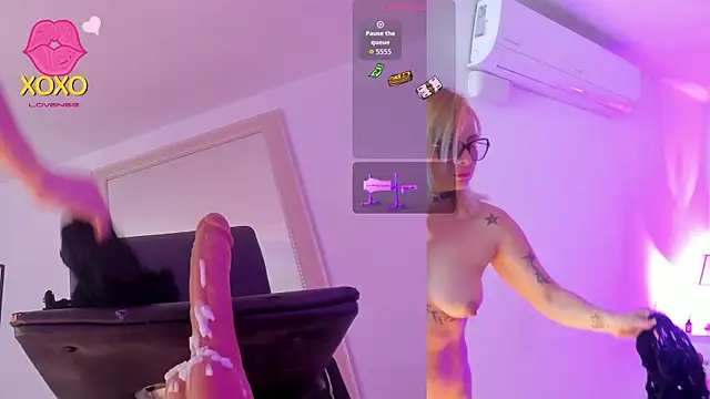 CandieGilson__ live sex cam