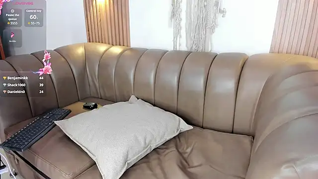 malak_nanyy live sex cam