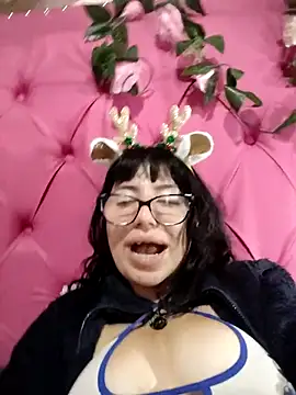 Kitty_Melodi live sex cam