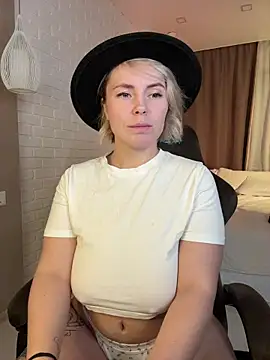 Charming_Daphny live sex cam