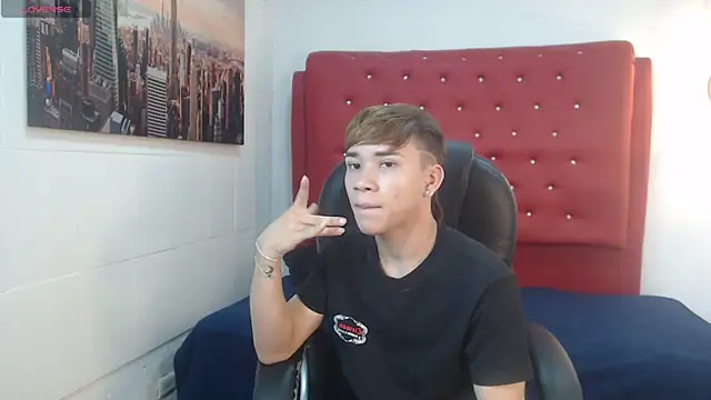 nathanclay live sex cam