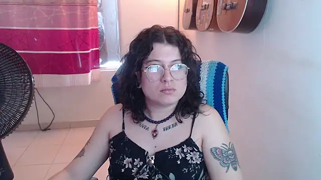 Smoke_trip_Alicia live sex cam