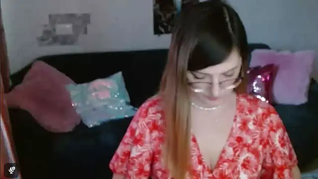 Arielsssplash live sex cam