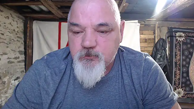 Newfiesausage1972 live sex cam