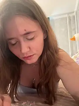 Sabrina_shells's cam snapshot