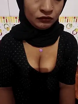 Itz_Mayra_'s cam snapshot