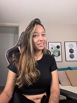 DianaHopson's cam snapshot