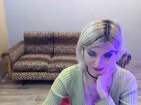 SexyBeatriice's cam snapshot