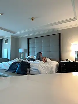 PeytonJohnn live sex cam