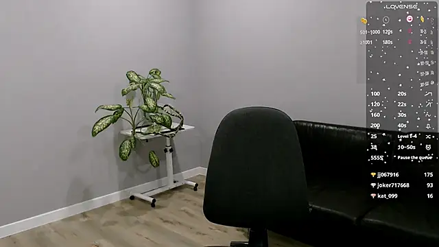 Ella_Sea's cam snapshot