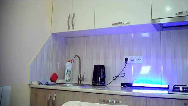 Lady_Joli's cam snapshot