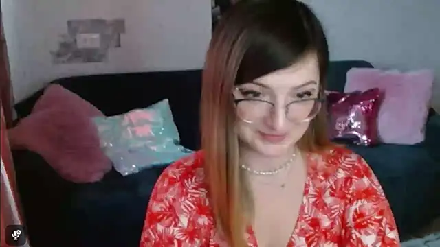 Arielsssplash's cam snapshot