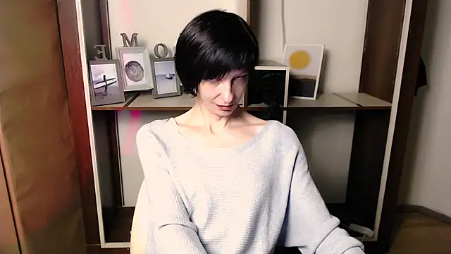 _AngeliaFlow_'s cam snapshot