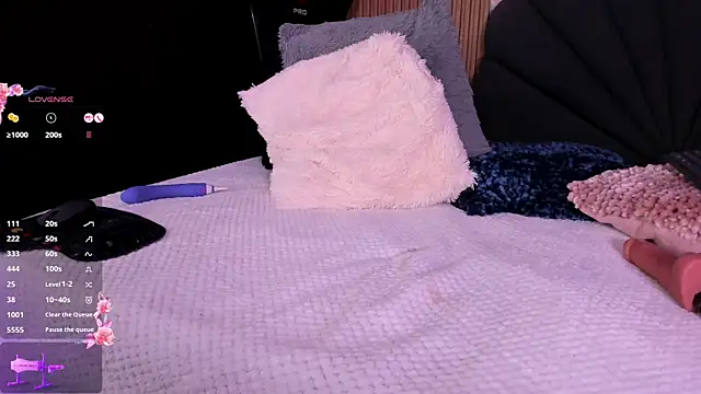 karol_green_'s cam snapshot