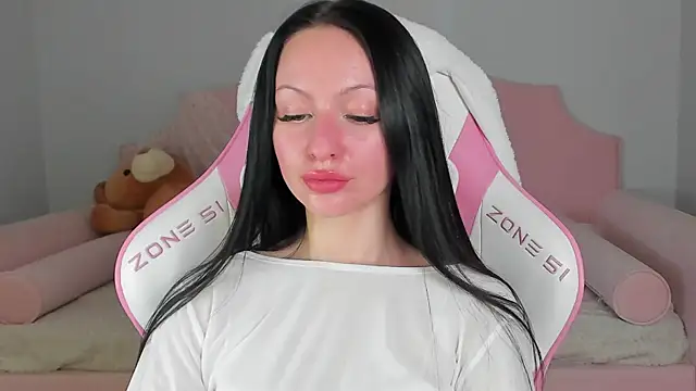 NaomiBlakes's cam snapshot