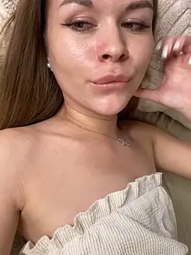 AllyBaley's cam snapshot