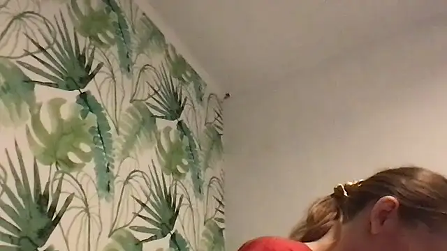 MeluaMauritius's cam snapshot