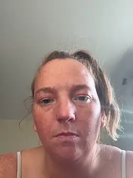 JustYourNormalCouple's cam snapshot