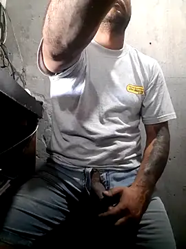 hecwil8 live sex cam