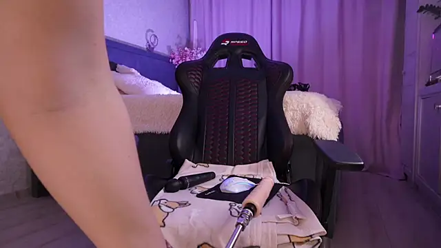 Kitty_Ricky's cam snapshot