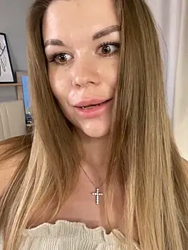 AllyBaley's cam snapshot