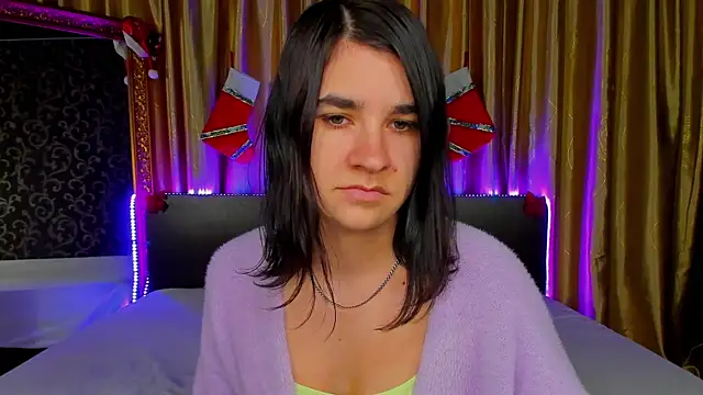 _Polly_Love_'s cam snapshot