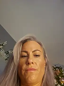 DeliciousDeeX's cam snapshot