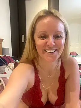 madamlillyrose's cam snapshot