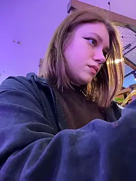 lucy-joy's cam snapshot